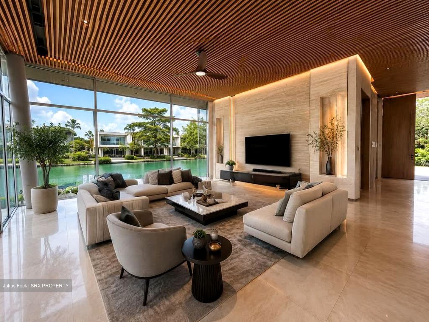 Ocean Drive (D4), Detached #586170181